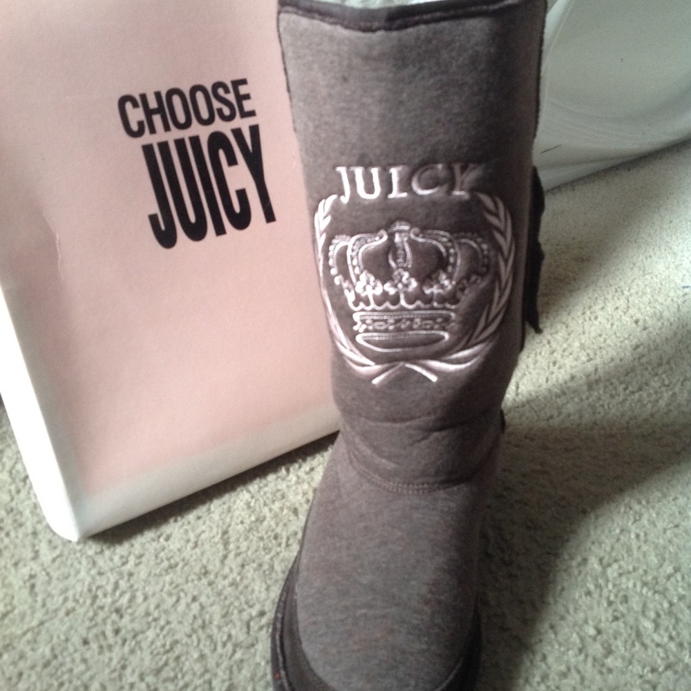 Juicy Couture BOOTS, like New !